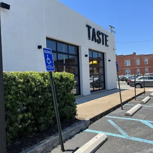 Outside Ghent location