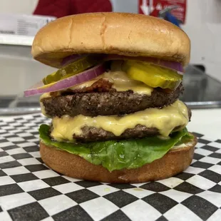 El 5-0 triple double: a bacon cheeseburger with double patties, double cheese, and double bacon.