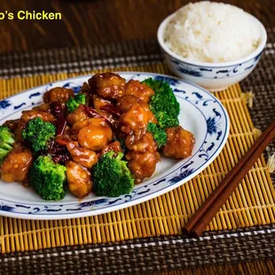 General Tso&apos;s Chicken