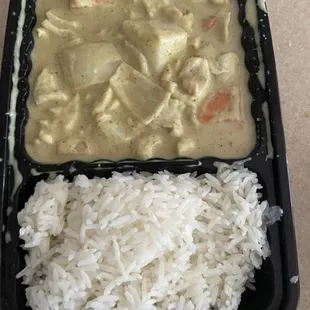 Yellow curry chicken