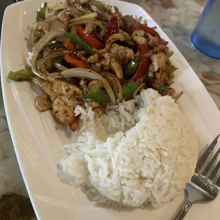 Chicken with Cashew