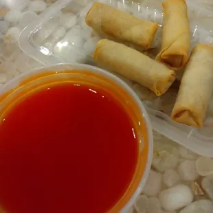 Mini veggie egg rolls