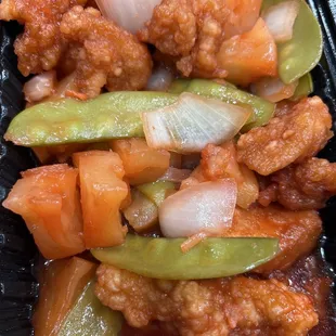 D8. Korean Spicy Beef - they forgot the bell peppers and the pecans. So it's just chicken, pineapple and snow peas.