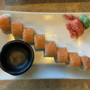 R1. Alaskan Roll