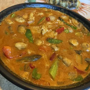 D19. Thai Red Curry with Chicken