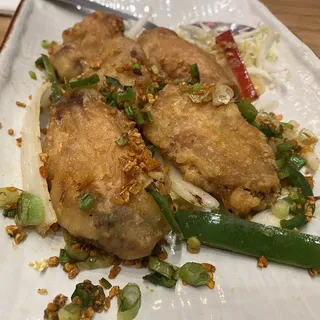 Garlic Fried Chicken Wings