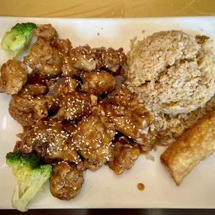 Sesame Chicken with Fried Rice and Egg Roll