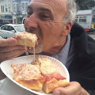 Bob D.