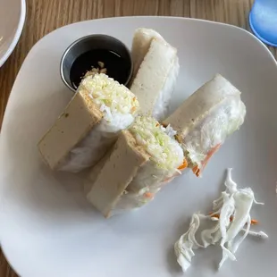 Fresh Tofu Rolls (4 Pieces)