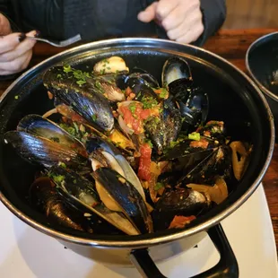 pot of mussels #yum #ReviewsByRL