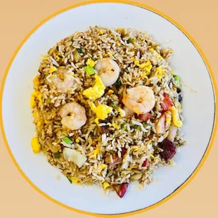 fried rice with shrimp and vegetables