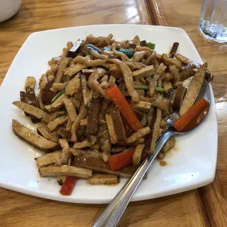 P21. Shredded Pork with Spicy Garlic Sauce