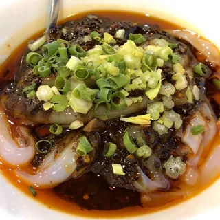 A13. Chengdu Mung Bean Jelly in Hot Sauce