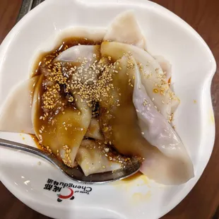 Spicy wonton