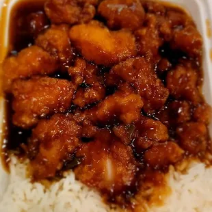 General Tso's chicken with white rice (the best!)