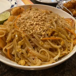 Pad Thai Dinner