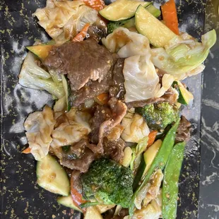 Beef with vegetables