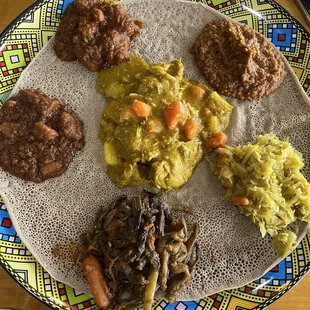 Veggie sampler with Doro Alicha