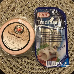 Luybitwlskaya kolbasa (similar to bologna) and seledochka (pickled herring)