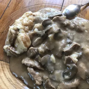 Mashed potatoes  NOT NOODLES???? Very disappointing