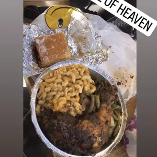 They had a sign that said "come as a stranger leave as a friend" they didn't disappoint!!! The food was delicious and service was kind.