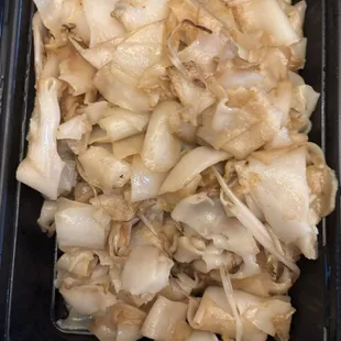 Beef chow foon noodles