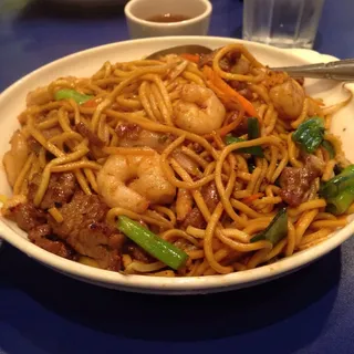Lo Mein