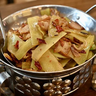 Smoked pork with Chinese lettuce stem