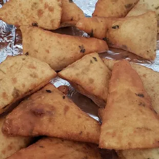 Bhatura- DELICIOUS puffed fried bread