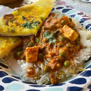 Mutter paneer with garlic naan