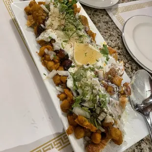 Samosa chaat