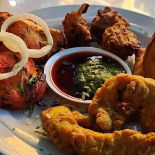 Taste of India appetizer plate ($14.99, 3/22/23)