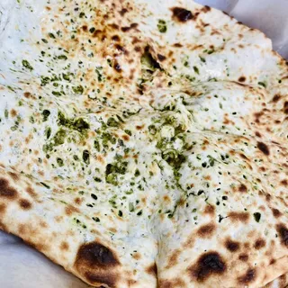 Pesto Naan