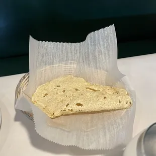 Papadum (thin cracker appetizer)