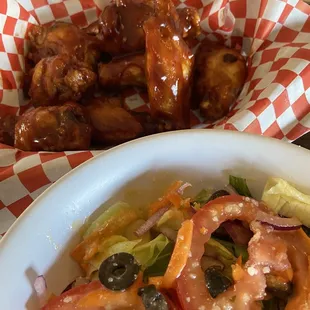 BBQ wings &amp; house salad