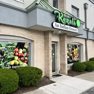 Grocery store entrance