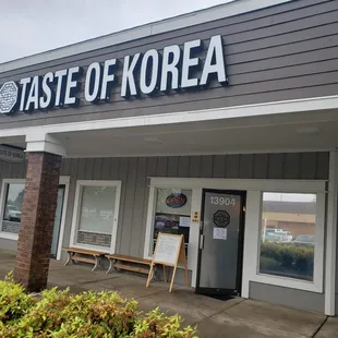 storefront