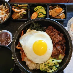 Dolsot Bibimbap