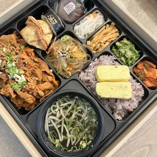 Premium doshirak w/spicy pork