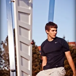 Sean S.