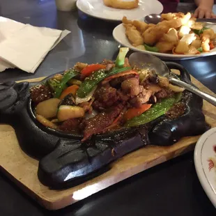 Triple Crown from &quot;Chef&apos;s Specialty&quot; section of Menu  Hmmmm it was good and fresh HOT!!!
