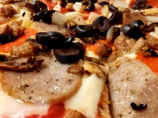 Fratelli's Pizza and Cafe