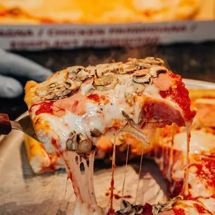food, pizza
