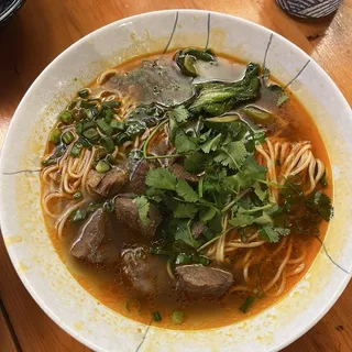 Braised Beef Noodles Soup
