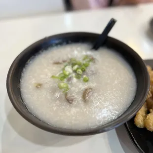 Pork liver &amp; kidney congee