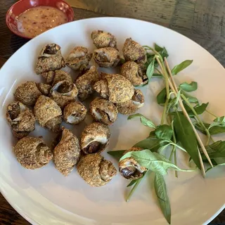 6. Sea Snails Tray