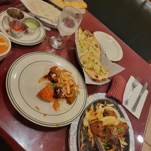 The lamb and chili garlic naan bread and cheese naan bread