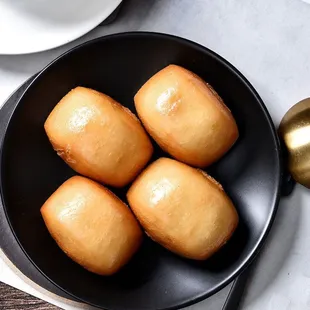 food, dough desserts, donuts