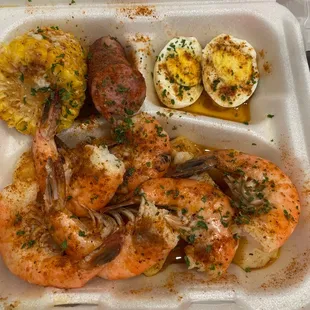 Everything was amazing! Customer service was amazing, treats you like family! Everything was clean inside, tables, counter, everything!