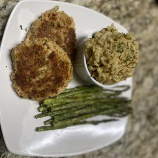Krab Kakes Risotto &amp; Asparagus